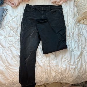 American Eagle Next Level Stretch Black Skinny Jean